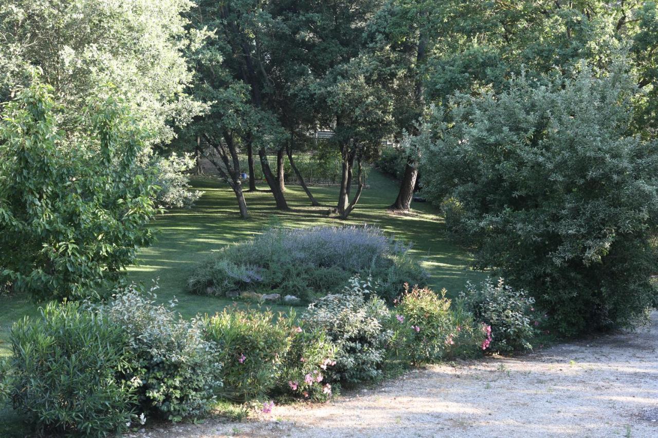 Maison Calme Et Verdure Saint-Cannat Extérieur photo